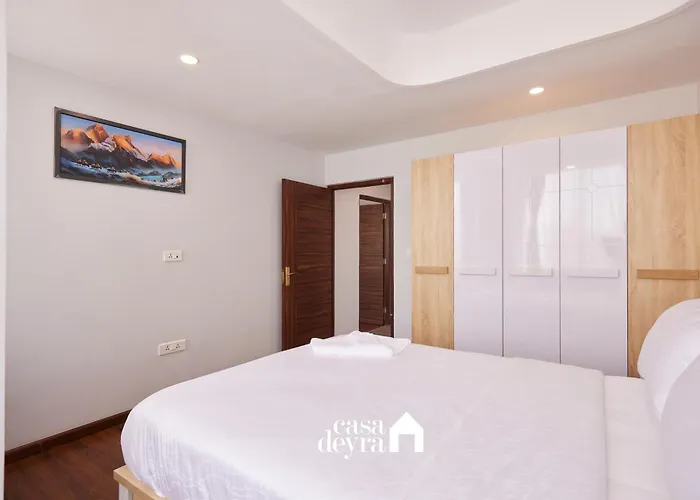 Primrose By Casa Deyra *